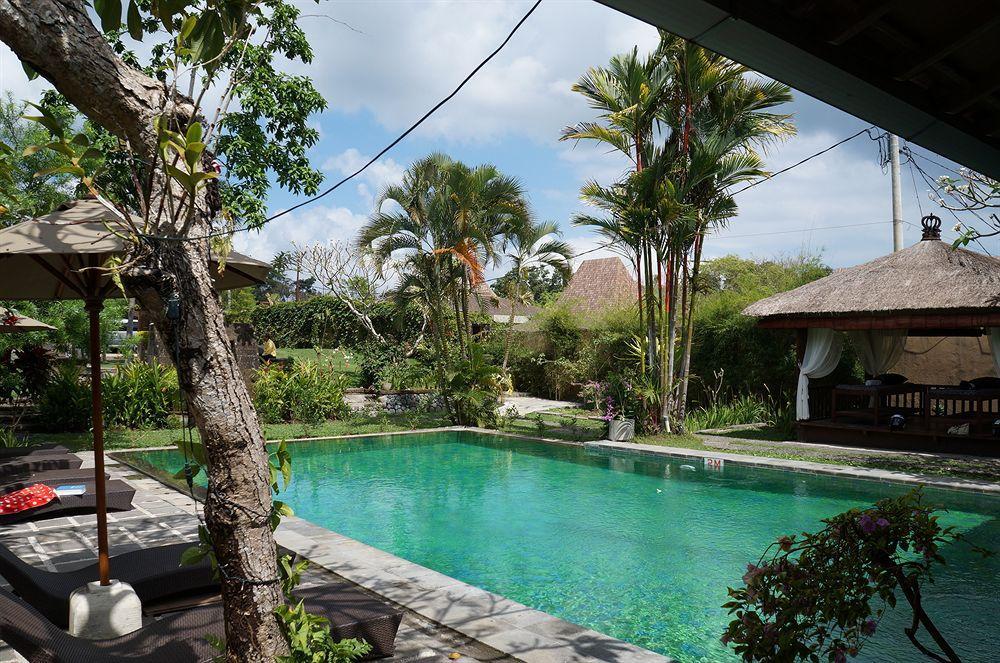 Aqua Octaviana Bali Villa Canggu Extérieur photo